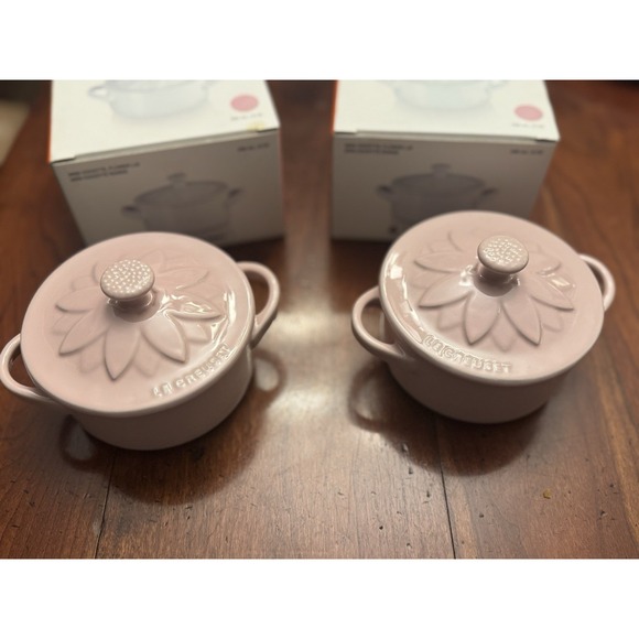 Le Creuset Other - Set Of 2 New in Box Le Creuset Mini Cocottes Sunflower Relief in Chiffon Pink